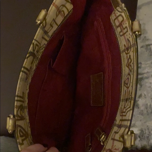 Coach purse - Picture 3 of 3